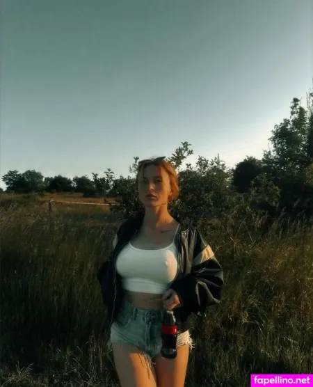 0mikaela0 OnlyFans Thumbnail #N4QurKfWbl