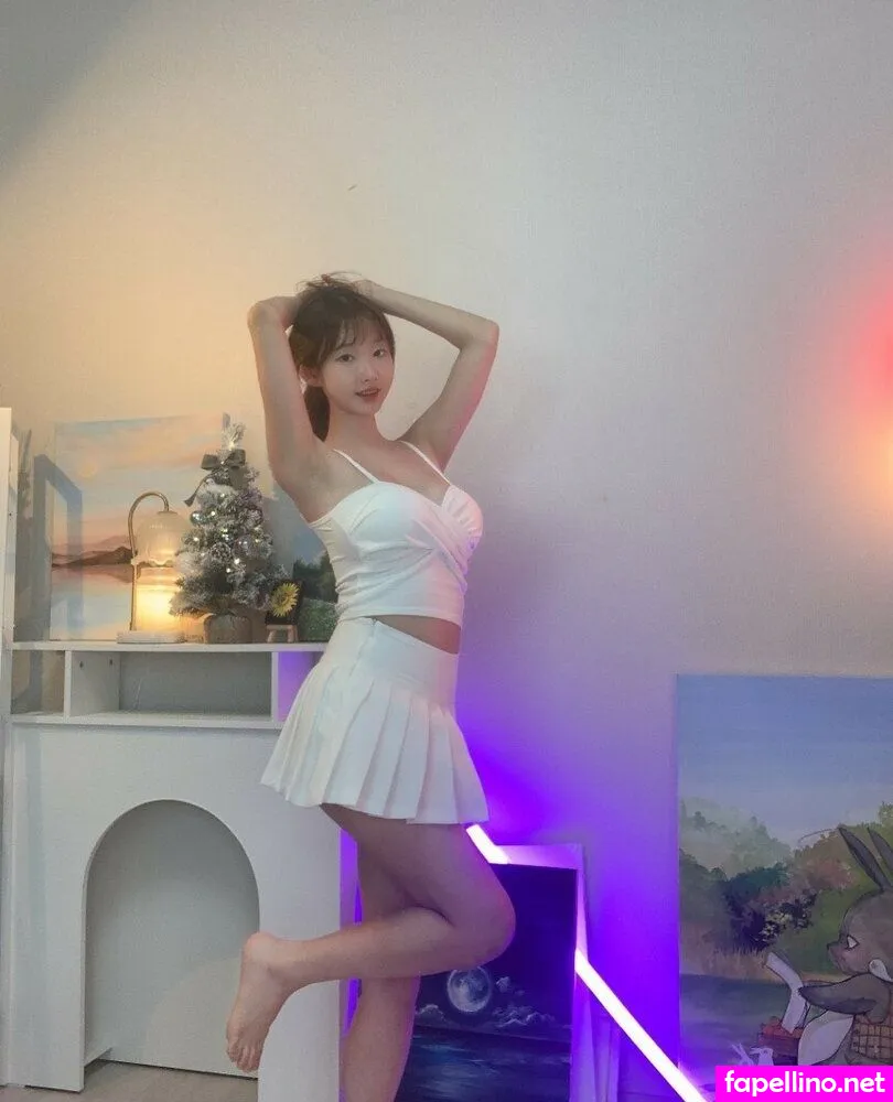 1004yyyyyy,  Nude Leaked OnlyFans Photo #EYrk0qOmZB