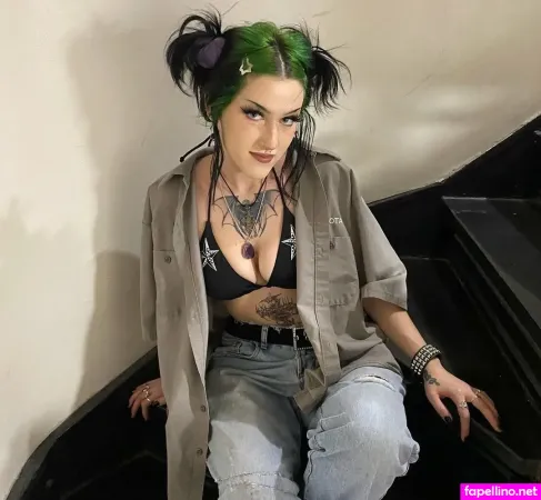 1111claire1111 OnlyFans Thumbnail #KFYi5VZyH0