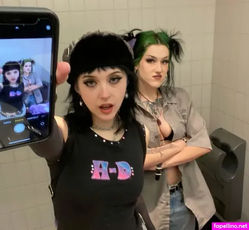 1111claire1111 OnlyFans Thumbnail #PV0MLDbHA2