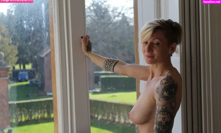 18 Cruzz OnlyFans Thumbnail #aDIWhbUOtX