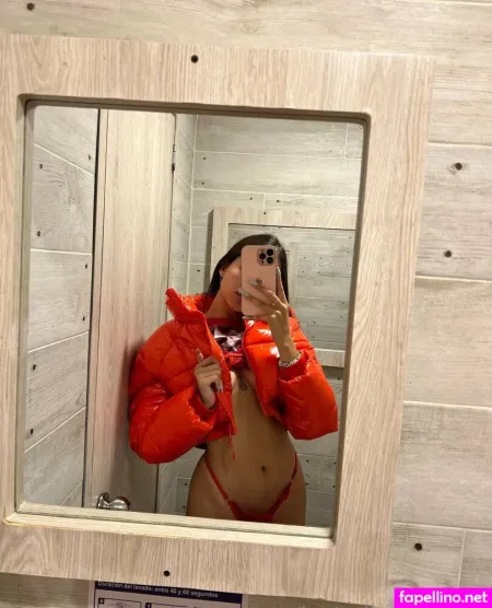 18 Isabella OnlyFans Thumbnail #xYfNYhscg7