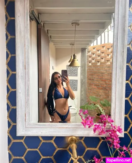 18 Isabella OnlyFans Thumbnail #y1giPVqlyy