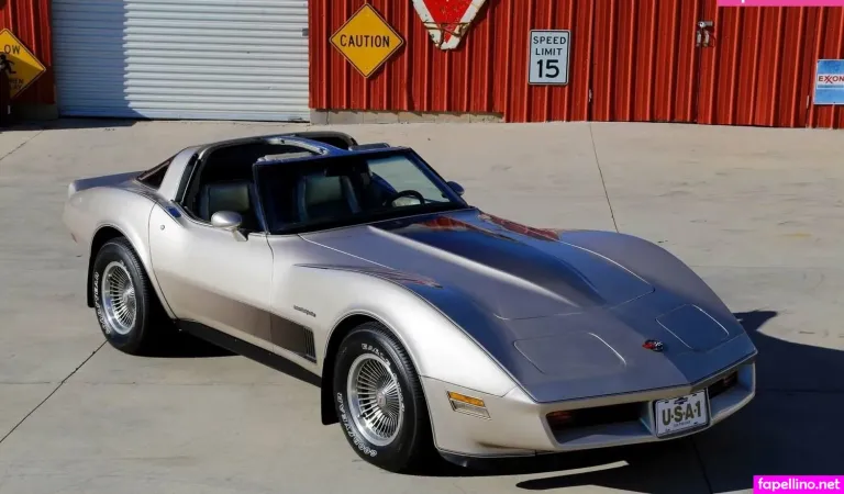 1982 Corvette OnlyFans Thumbnail #kmGebWHeyi