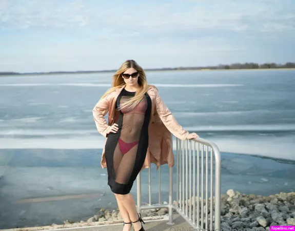 19honeysuckle OnlyFans Thumbnail #CFXqOoKM4x