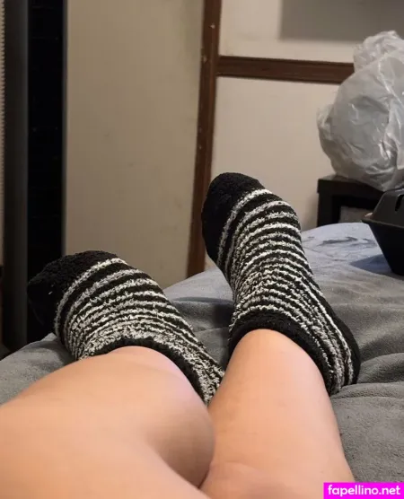 1itt1ef00t OnlyFans Thumbnail #X2Fo26VQUr