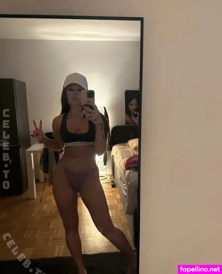 1tskimmyxo OnlyFans Thumbnail #lWDIBi6Oj0