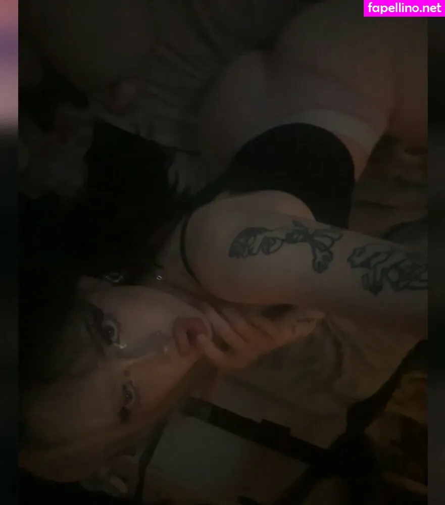 222.mollsx, molls222 Nude Leaked OnlyFans Photo #RVKktcNBSp