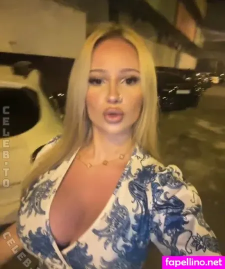 28 Larisarx OnlyFans Thumbnail #YVe6FDLlpf
