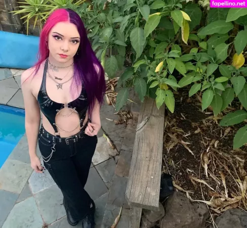 2bratty OnlyFans Thumbnail #HfZJU2vMc4