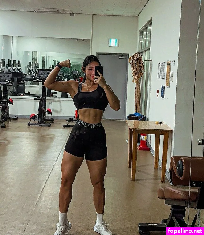 2ee_luda Nude Leaked OnlyFans Photo #4XnTMgi3qD