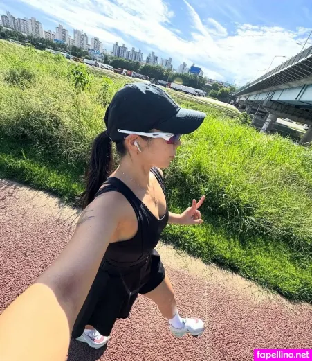 2ee Luda OnlyFans Thumbnail #9fpKzvFtel