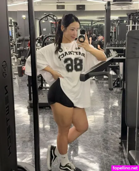 2ee Luda OnlyFans Thumbnail #IgyAUoAD8E