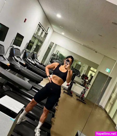 2ee Luda OnlyFans Thumbnail #t1VmObbJe7