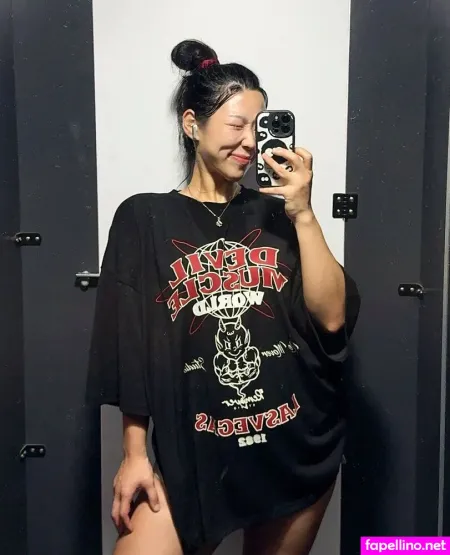 2ee Luda OnlyFans Thumbnail #y6hwau9QFF