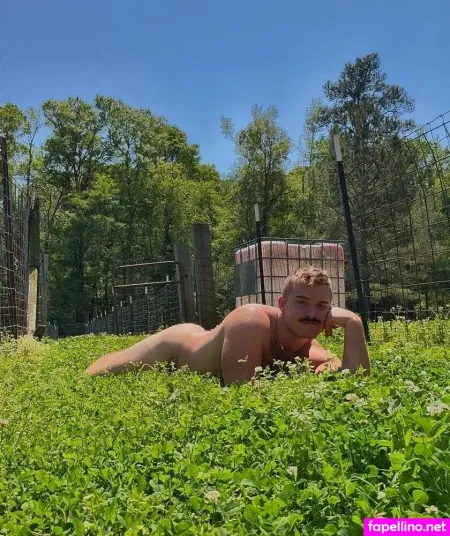 2guysandsomeland OnlyFans Thumbnail #tavuWuoYae