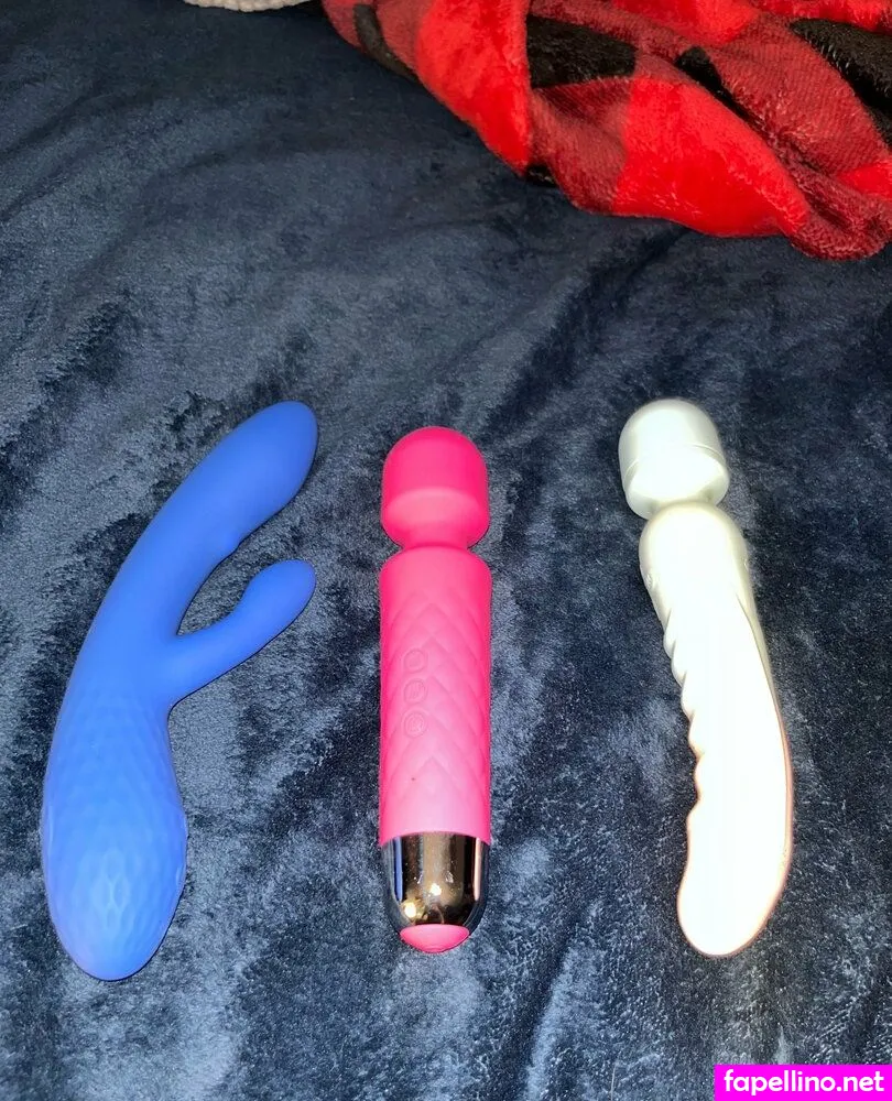 2innocent2know Nude Leaked OnlyFans Photo #KnrMS2PpQ2