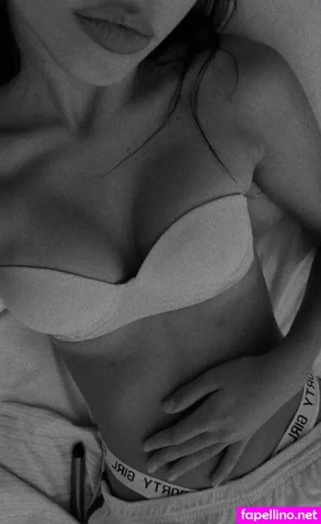 2luna004 OnlyFans Thumbnail #CYJXovA5qM