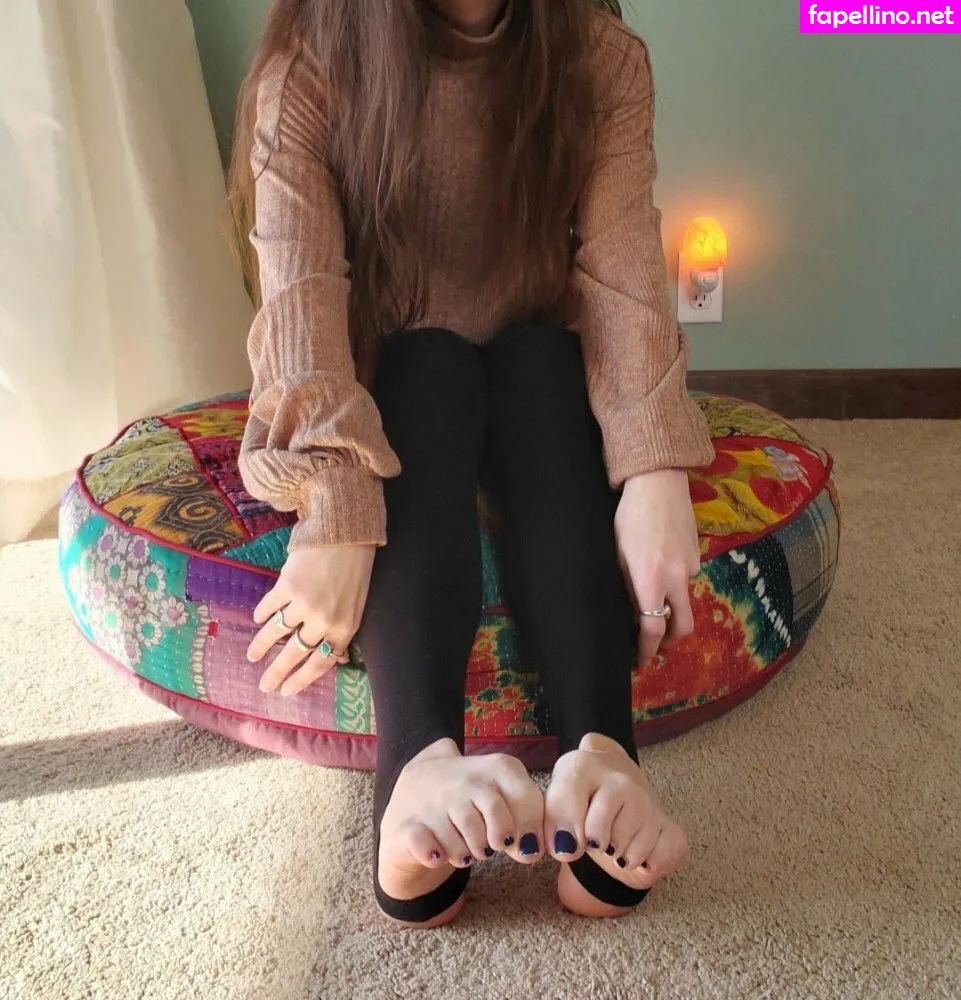 ms2prettyfeet, twoprettyfeet Nude Leaked OnlyFans Photo #s7ylPZPDyQ