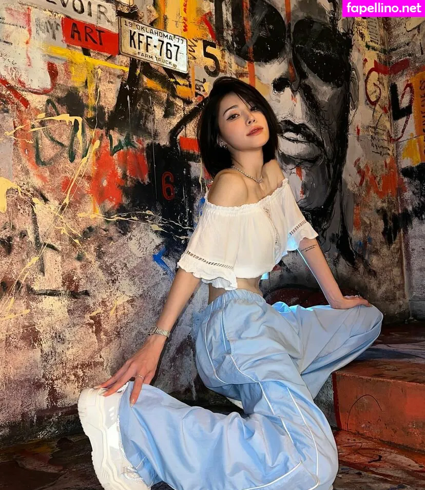 2u2_0109, Model Yui Lee Nude Leaked OnlyFans Photo #bzX0djNvKh