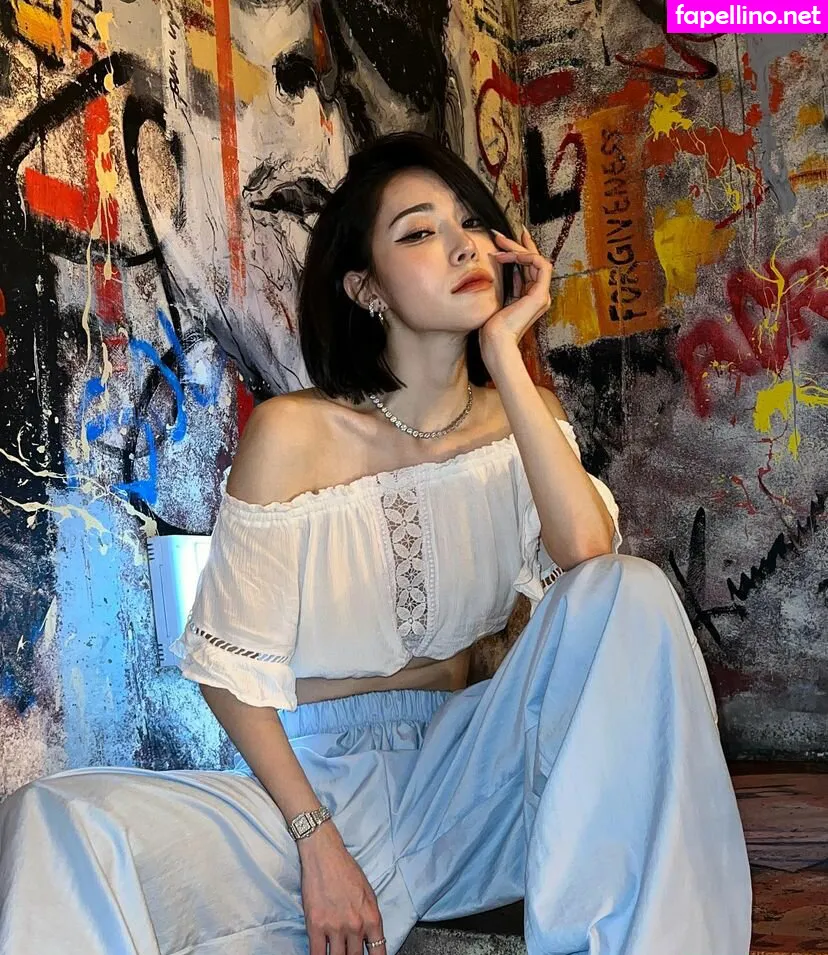 2u2_0109, Model Yui Lee Nude Leaked OnlyFans Photo #w0YShq9eJ7