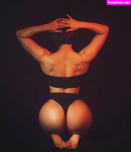 2xzxzxz2 OnlyFans Thumbnail #5aFg3yo2Uj