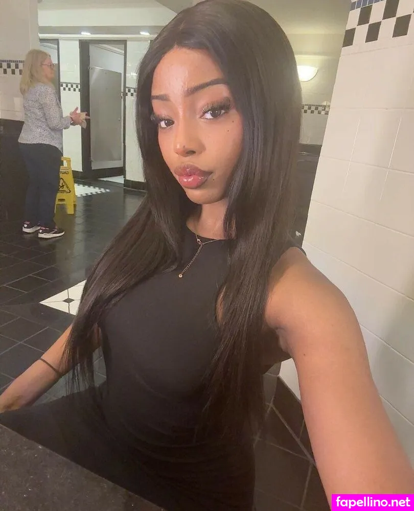 e.ell33, eeeels, sanguinesr0se Nude Leaked OnlyFans Photo #wWT3FTmqap