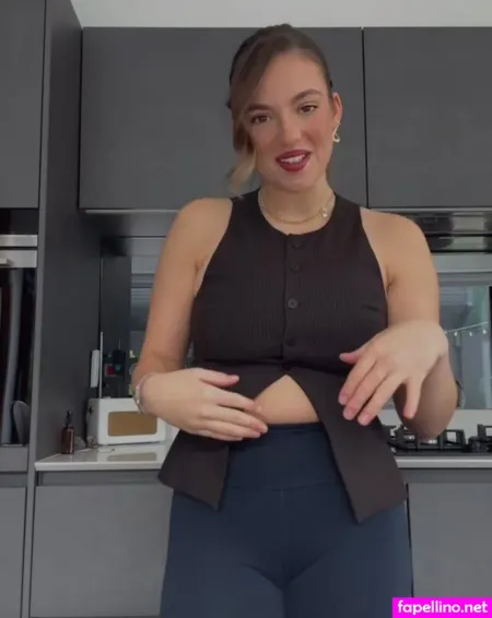 33156 OnlyFans Thumbnail #wC6DXXnmo4