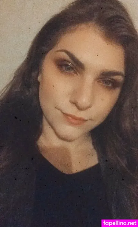 34hhgamergirlhannah OnlyFans Thumbnail #P3pgy08126