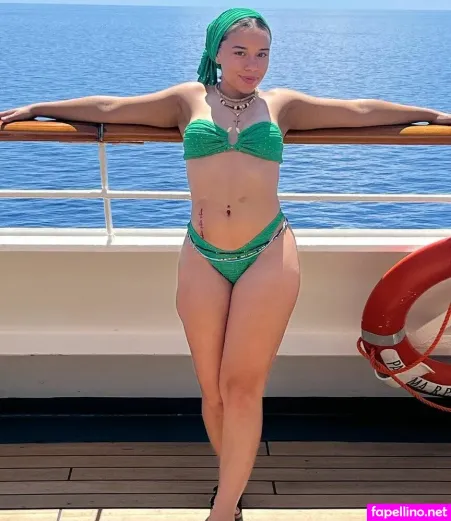 444yesenia OnlyFans Thumbnail #hMiI4ulacR