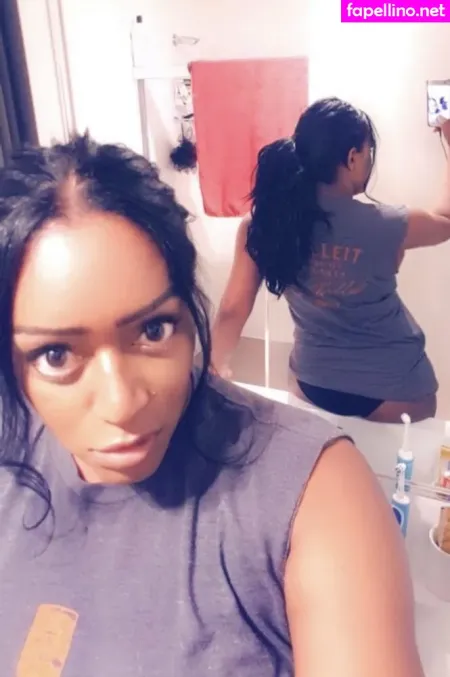 5alutemeimpaige OnlyFans Thumbnail #7IVoX3GFm4