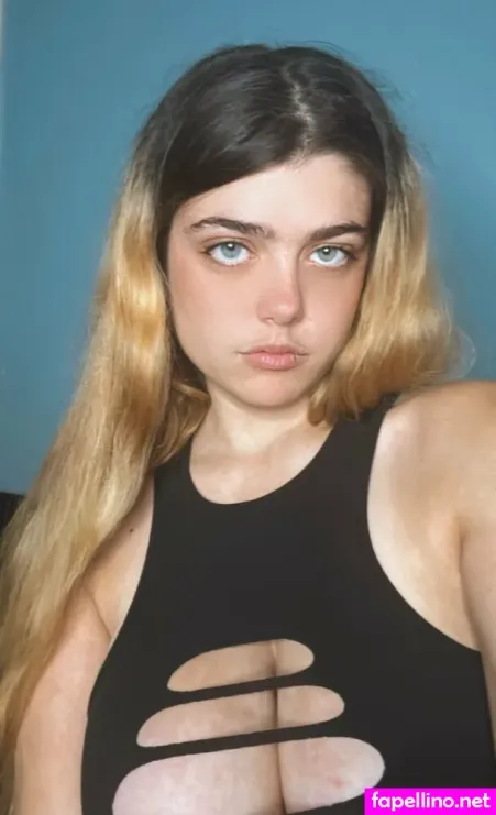 66alyssa66 OnlyFans Thumbnail #4lGLrMQ7ge