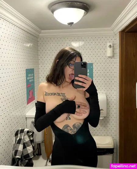 69sixtynine OnlyFans Thumbnail #LrkSQmdFkT