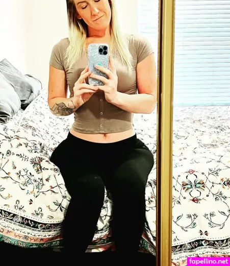 6footfreckles OnlyFans Thumbnail #DqapRaCWi0