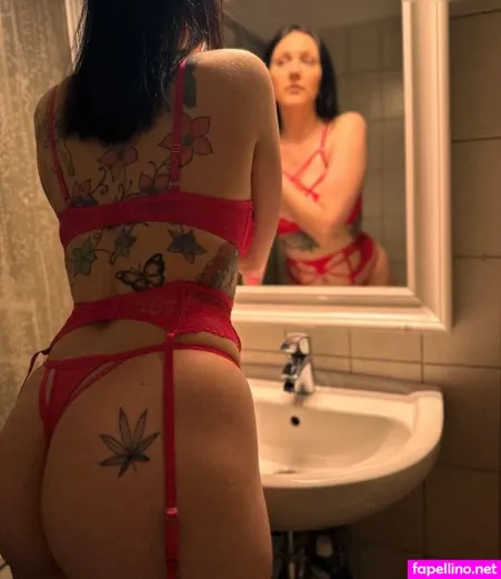 96 Trixi OnlyFans Thumbnail #PPpO19gXU7