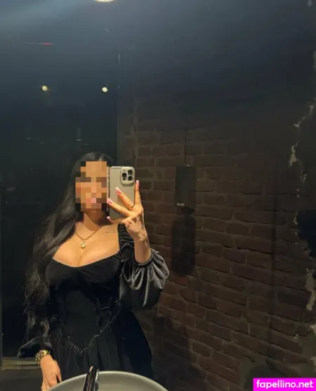 A Amina OnlyFans Thumbnail #9gqdNyXn6L