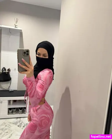 A Amina OnlyFans Thumbnail #P2at6hRBQH