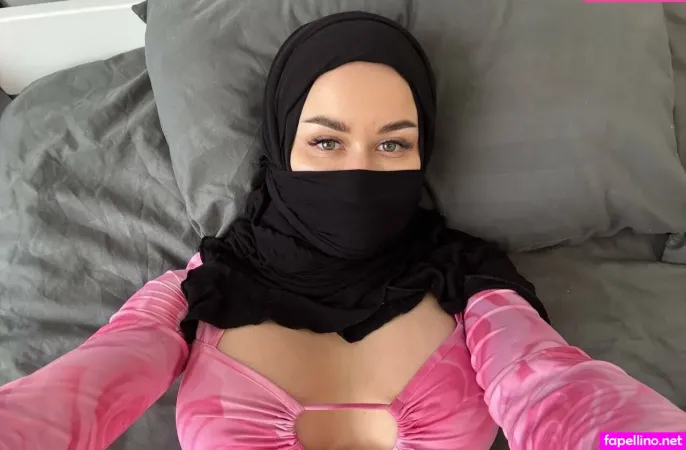 A Amina OnlyFans Thumbnail #otN2CounCF