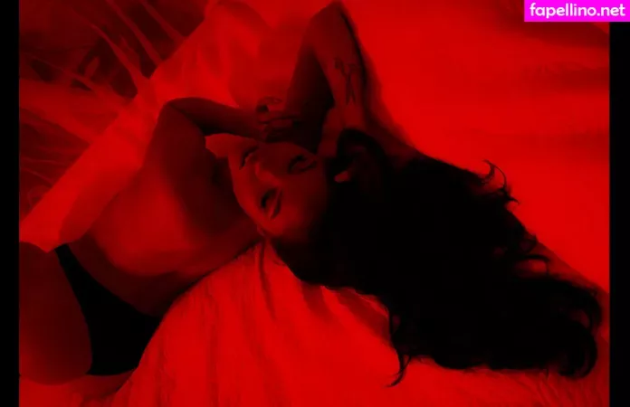 A Pozuje OnlyFans Thumbnail #9nqVpPUPNe