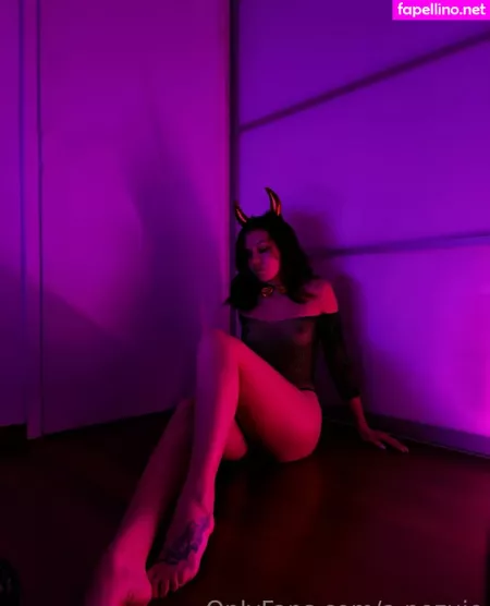 A Pozuje OnlyFans Thumbnail #Ye24kCKb6z