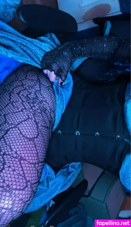 A V I B E OnlyFans Thumbnail #DuJHKKvJ7Z