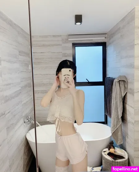 A1es5andra 3 OnlyFans Thumbnail #57EKKHrDFo