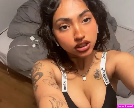 Aadya Singh OnlyFans Thumbnail #GbAasFVwiv