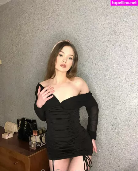 Aalinacherryy OnlyFans Thumbnail #c3XjheBjeS