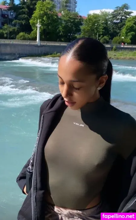 Aalishass Alishakone OnlyFans Thumbnail #5wpYWS2PZB