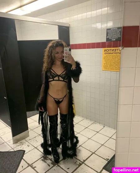 Aaliyahcruz00 OnlyFans Thumbnail #5oxbSrYgb2