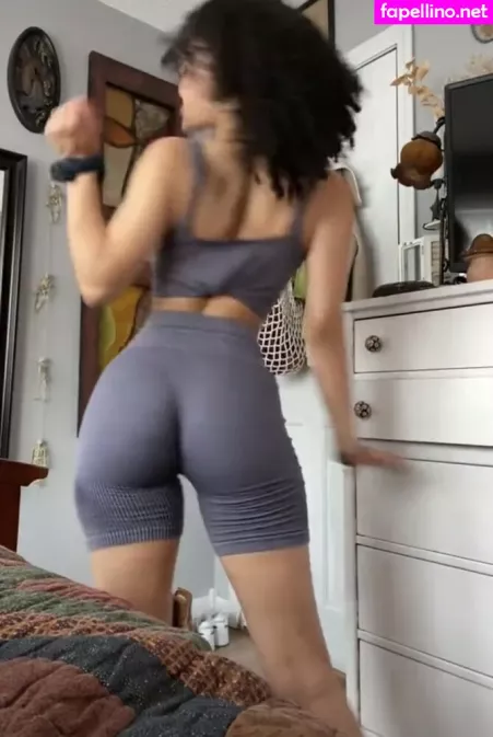 Aaliyeezy OnlyFans Thumbnail #hVbvsrNwoe