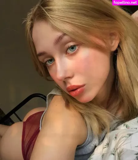 Aangielss OnlyFans Thumbnail #0MhNt4aDb0