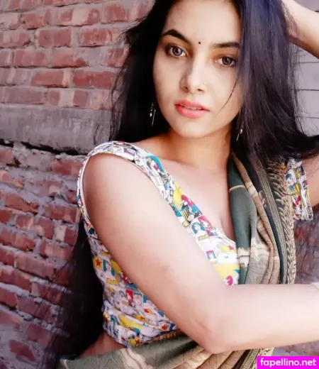 Aarohi Verma OnlyFans Thumbnail #rV5xKvoL2Q