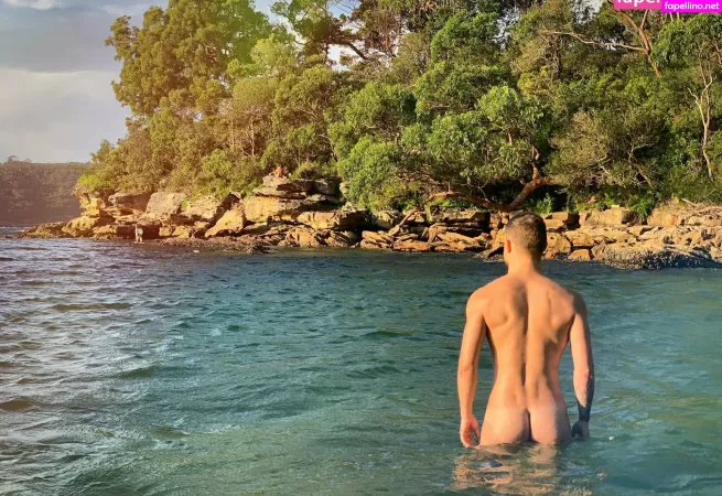 Aaronburkexxx OnlyFans Thumbnail #pRdF8eKTu5